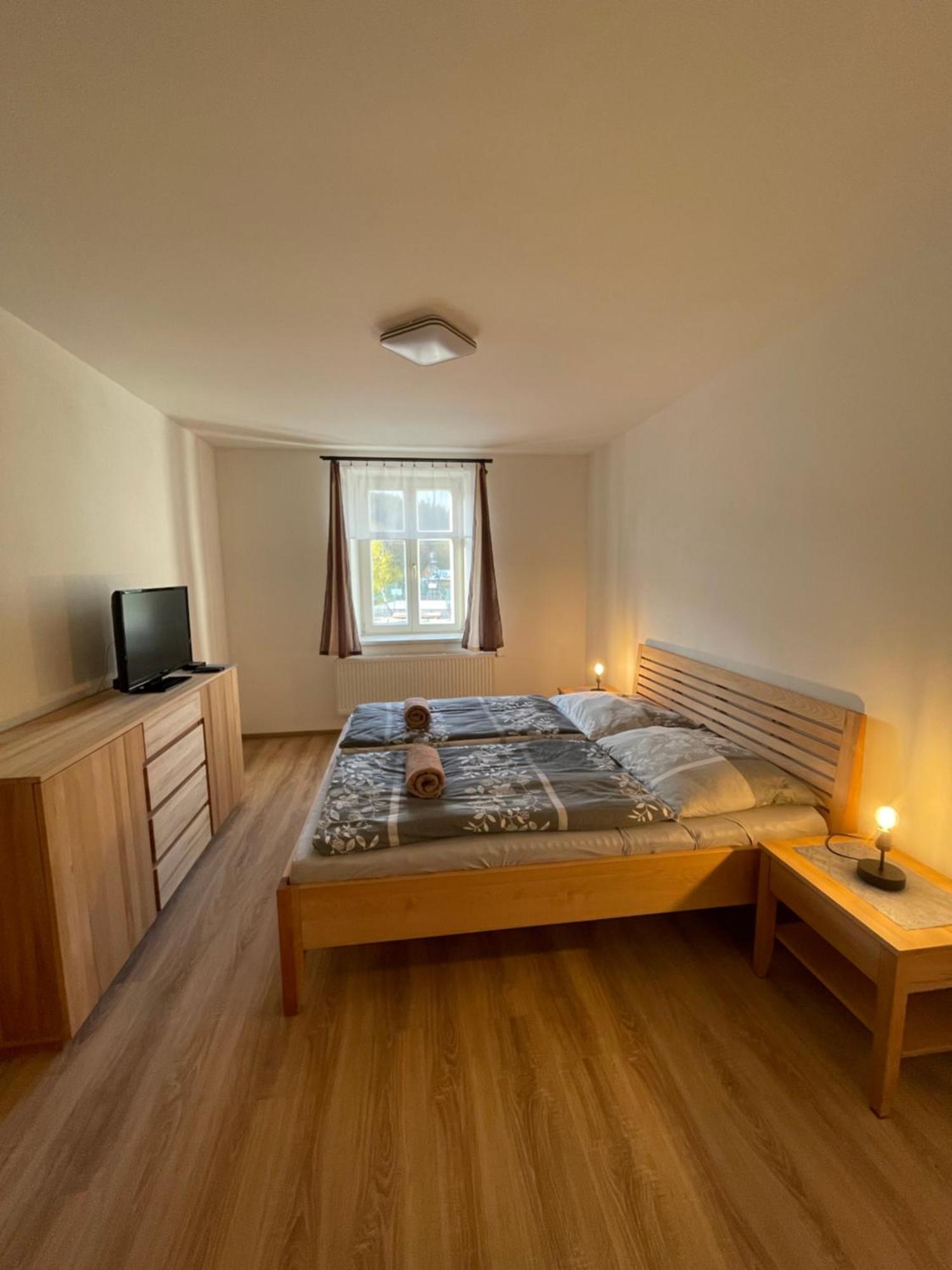 Apartman Kamenak Vimperk Extérieur photo